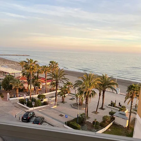 Estudio Mar En Calma, Primera Linea De Playa Con Vistas Al Mar Apartment *